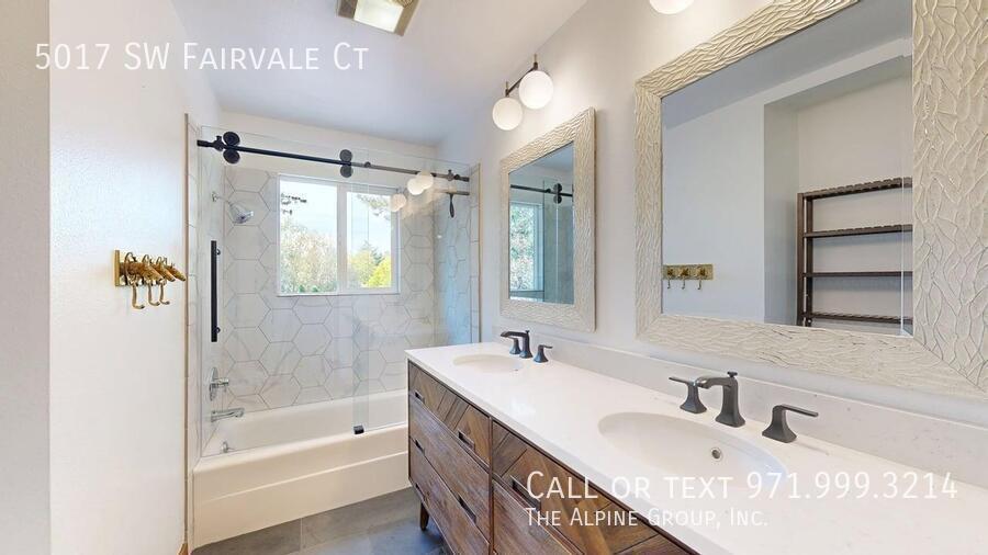 🍃 Peaceful Living w/ Modern Touches & Backyard Paradise property image