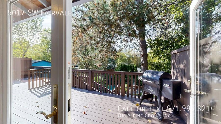 🍃 Peaceful Living w/ Modern Touches & Backyard Paradise property image