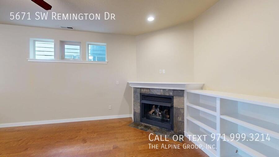 💫 Bright, Open & Move-In Ready! 🏡 Half Off Your First Month! property image