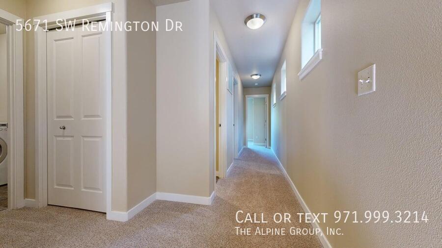 💫 Bright, Open & Move-In Ready! 🏡 Half Off Your First Month! property image