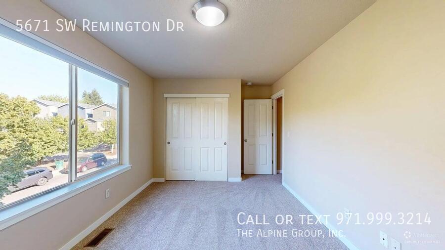 💫 Bright, Open & Move-In Ready! 🏡 Half Off Your First Month! property image