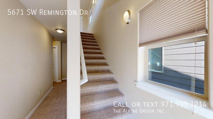 💫 Bright, Open & Move-In Ready! 🏡 Half Off Your First Month! property image