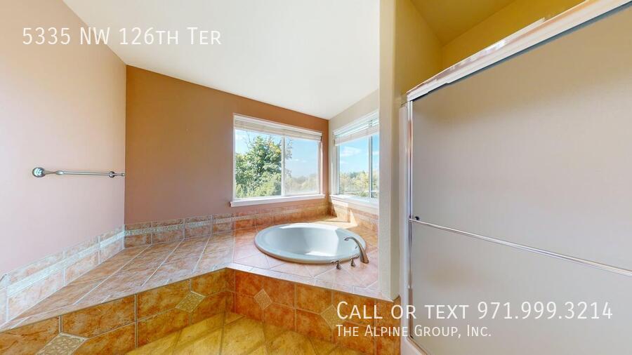 💎 North Bethany Gem! ✨Stunning Greenspace Views! property image