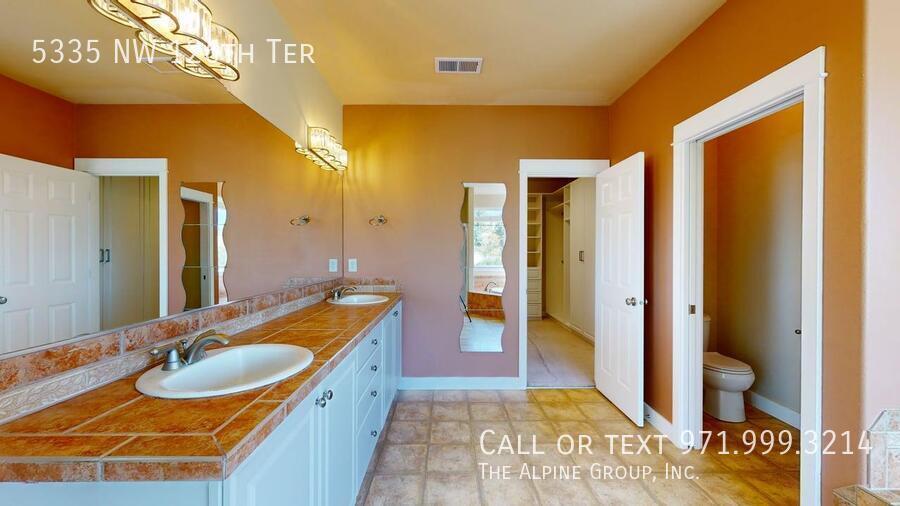 💎 North Bethany Gem! ✨Stunning Greenspace Views! property image