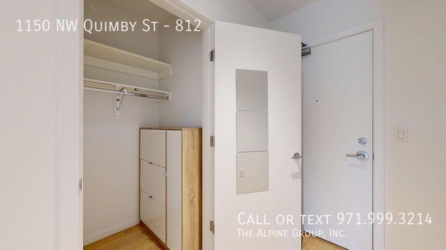 🏙️ Light-Filled Condo with Views, Style & Comfort in North Pearl property image