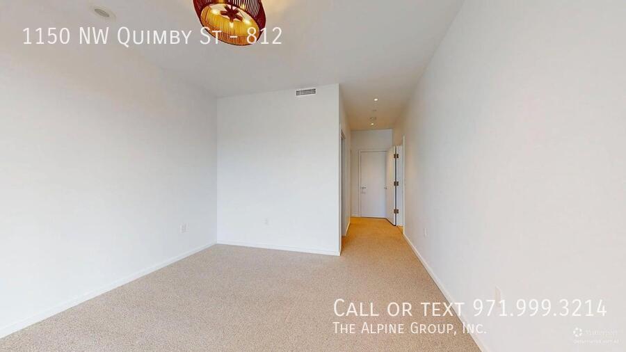 🏙️ Light-Filled Condo with Views, Style & Comfort in North Pearl property image