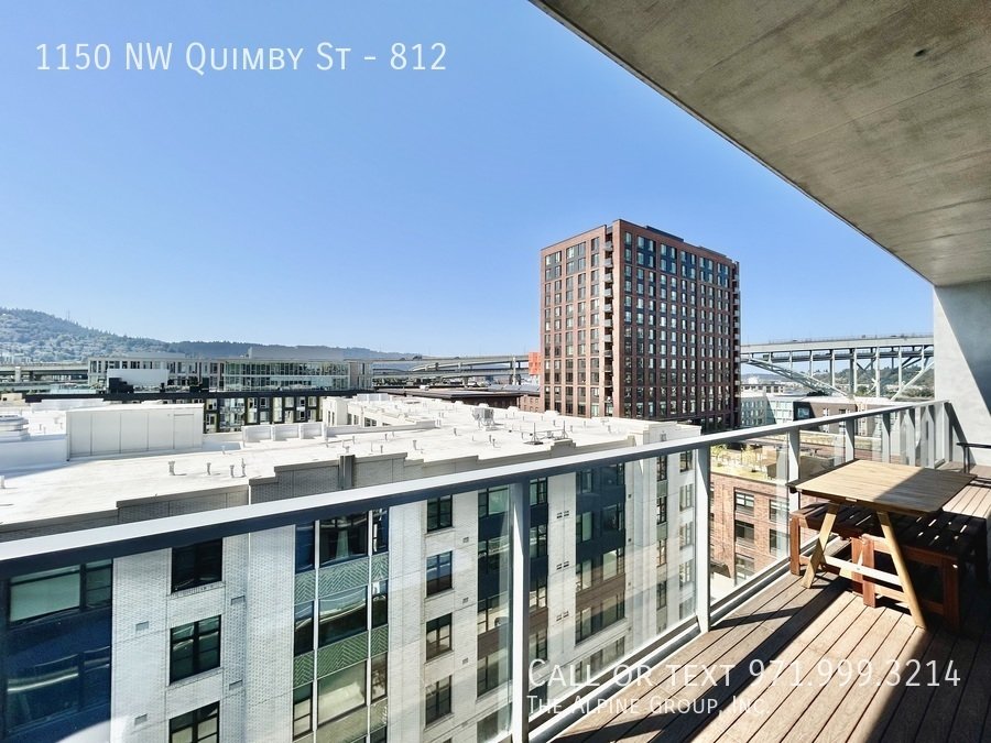 🏙️ Light-Filled Condo with Views, Style & Comfort in North Pearl property image