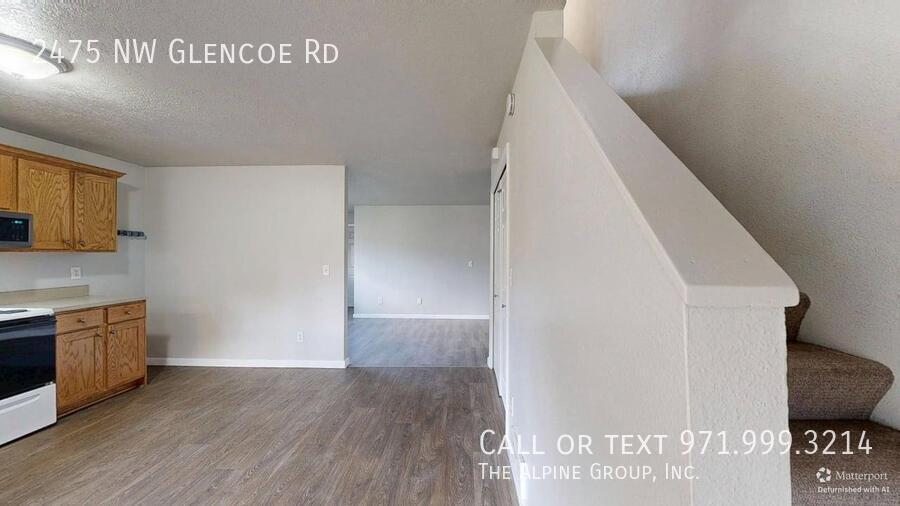 🧺 Charming 2BR Hillsboro Home with Laundry & Patio! property image