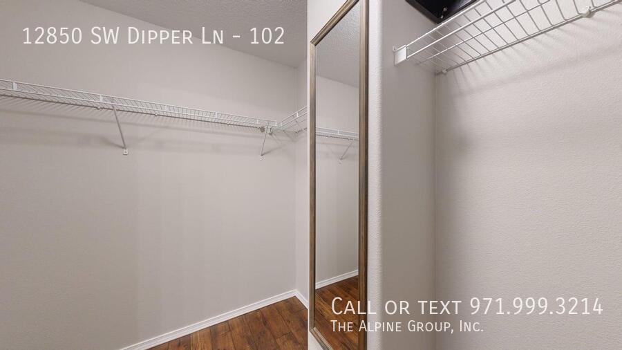 💫HALF-OFF Your First Month! Move-In Ready Townhome with Walkable Amenities! property image