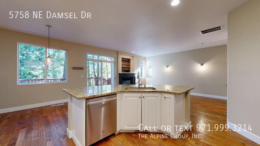 🌳 Hidden Creek Retreat – 4BR Corner Lot Home w/ Modern Comfort! property image