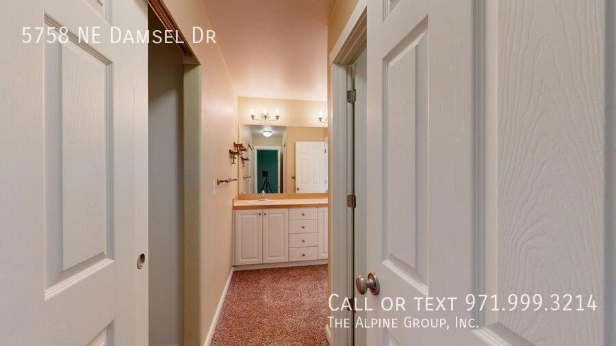 🌳 Hidden Creek Retreat – 4BR Corner Lot Home w/ Modern Comfort! property image