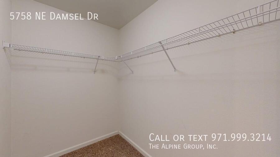 🌳 Hidden Creek Retreat – 4BR Corner Lot Home w/ Modern Comfort! property image