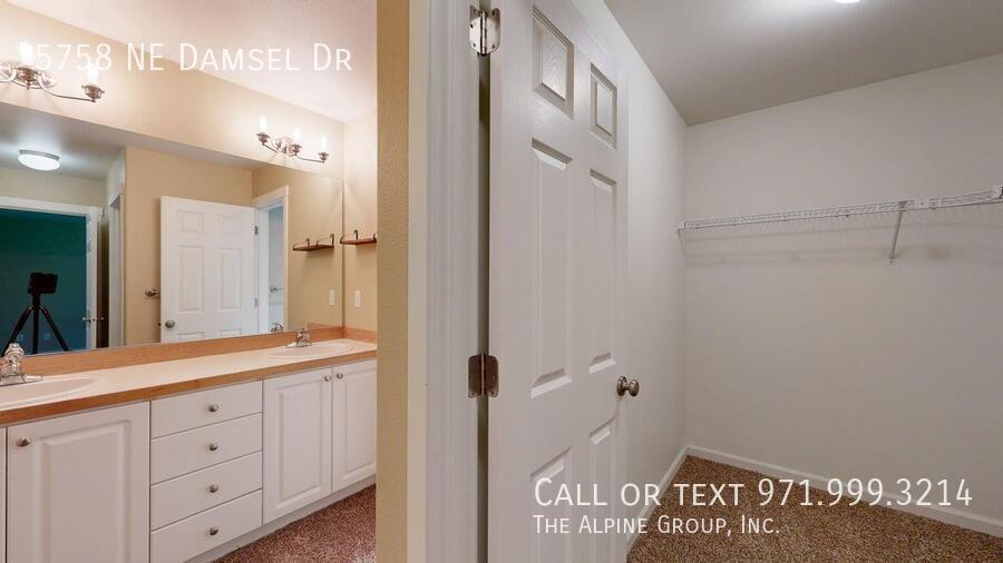 🌳 Hidden Creek Retreat – 4BR Corner Lot Home w/ Modern Comfort! property image