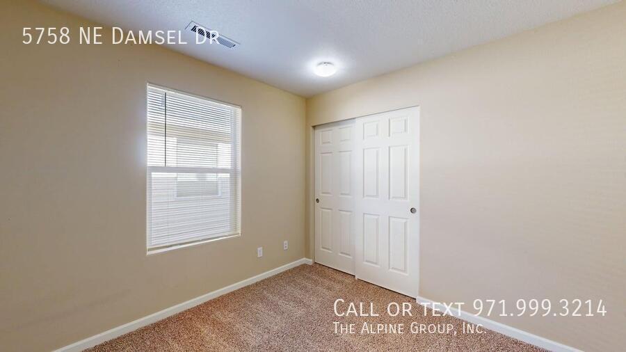 🌳 Hidden Creek Retreat – 4BR Corner Lot Home w/ Modern Comfort! property image