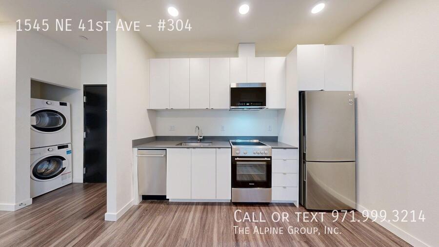 Live at 41 Central ✨ Modern Style + 18-Month Lease Available property image