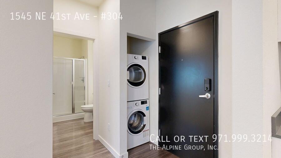 Live at 41 Central ✨ Modern Style + 18-Month Lease Available property image