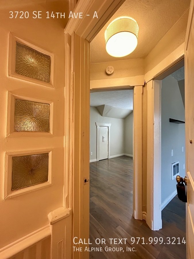 🌟 Brooklyn 1-Bedroom Steal property image