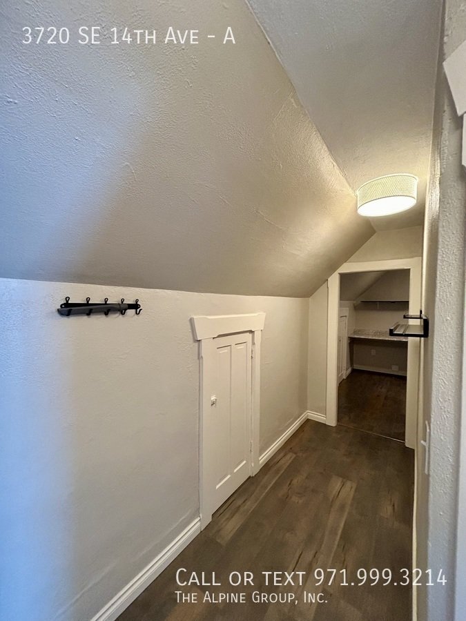 🌟 Brooklyn 1-Bedroom Steal property image