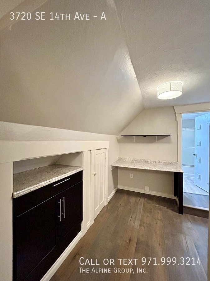 🌟 Brooklyn 1-Bedroom Steal property image
