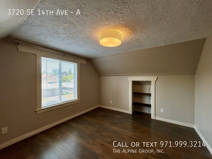 🌟 Brooklyn 1-Bedroom Steal property image