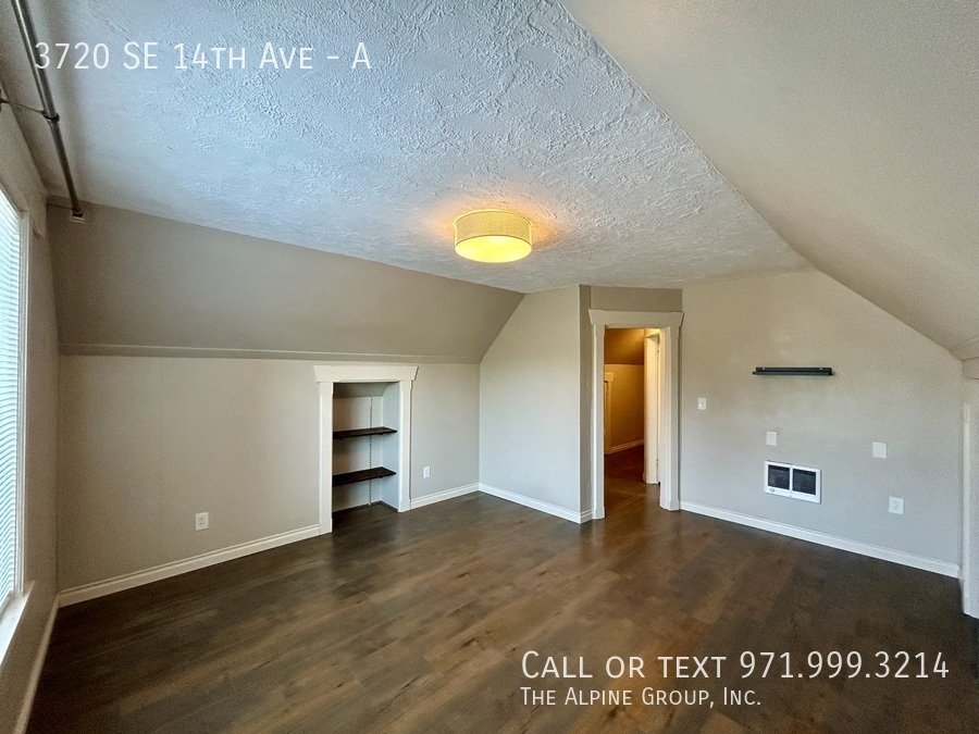 🌟 Brooklyn 1-Bedroom Steal property image