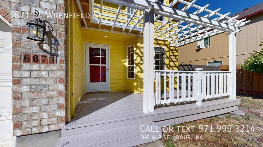 $500 Off Your First Month! Spacious 4BR with Fenced Yard 🌳🔥 property image