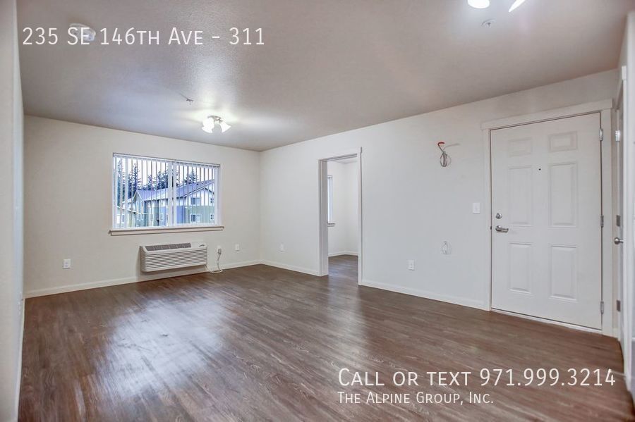 Top Level, One Bedroom! property image