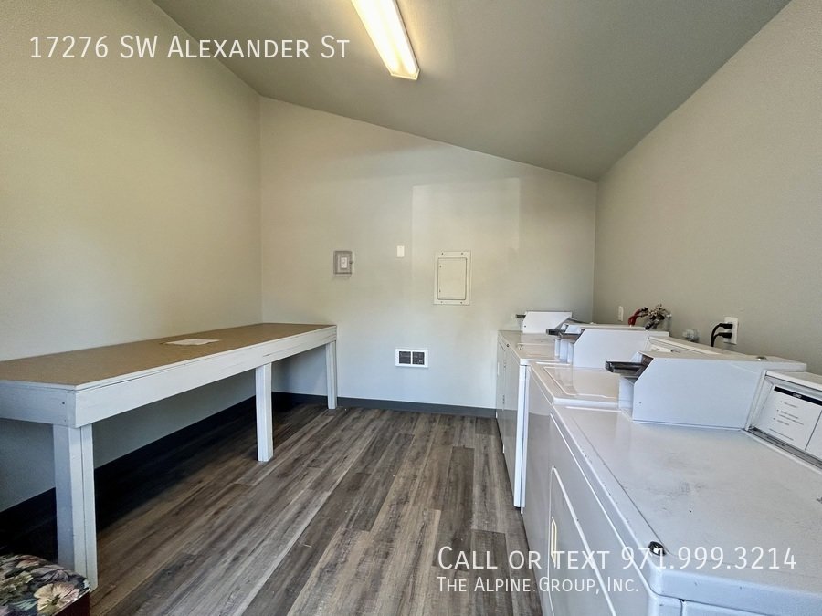 $300 Off Your Deposit! Modern 2BR in Heart of Aloha 🌼💫 property image