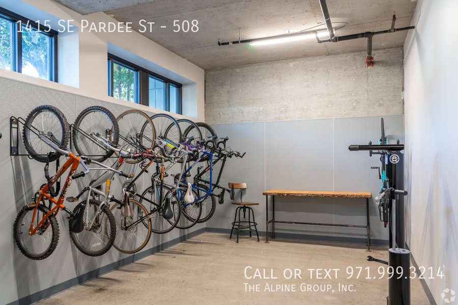 🏙️ Studio Living at The Tristan – First Month FREE! ✨ property image