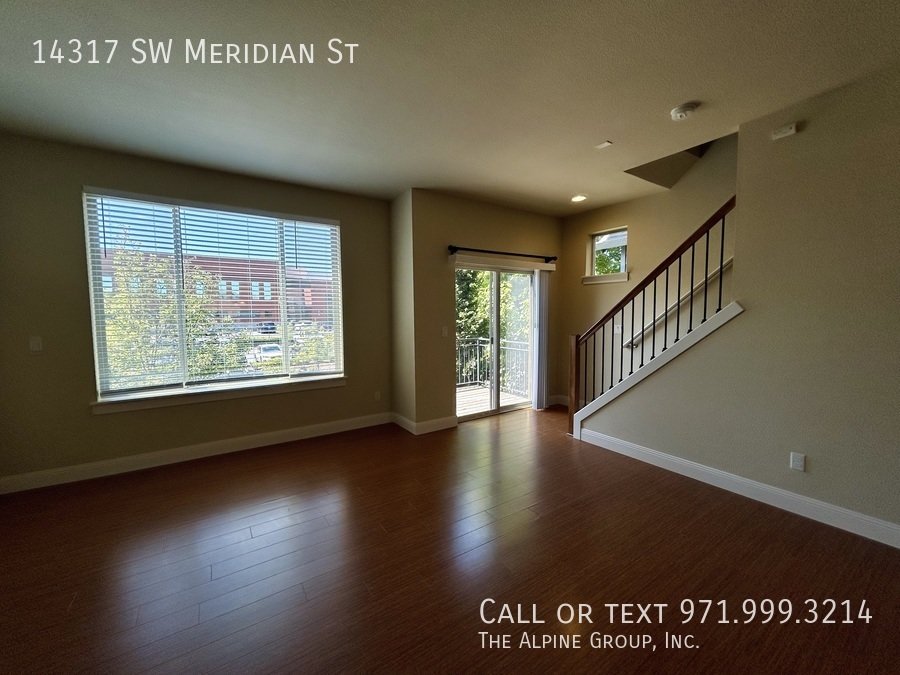 ✨ Modern Luxury in 45° Central | Steps from Nike Campus! property image