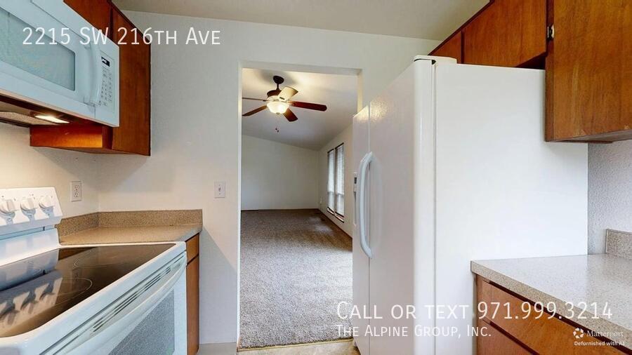 ✨HALF OFF Your First Month -- Bright Open Layout | New Carpet | Private Suite property image