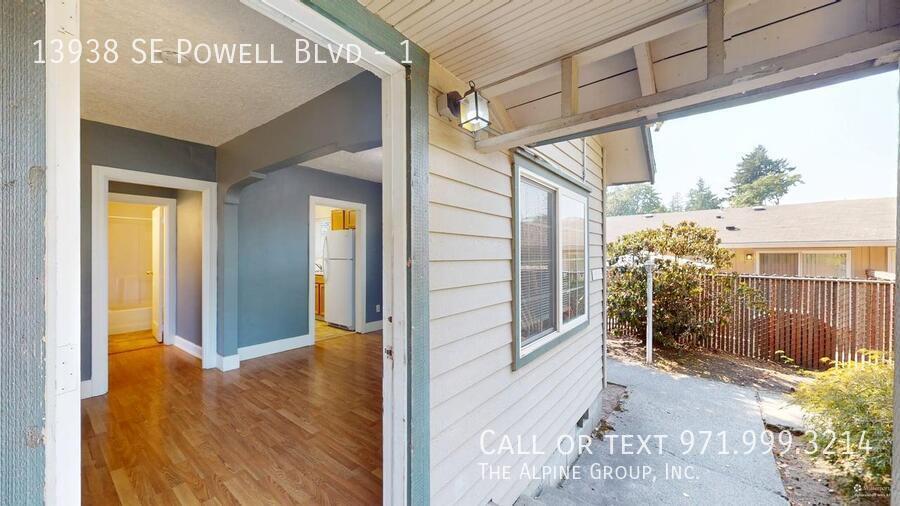 🌿 Inviting Single-Family Gem + $500 First Month Special! property image