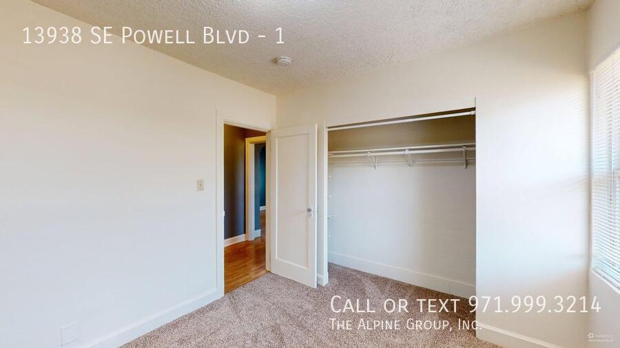 🌿 Inviting Single-Family Gem + $500 First Month Special! property image