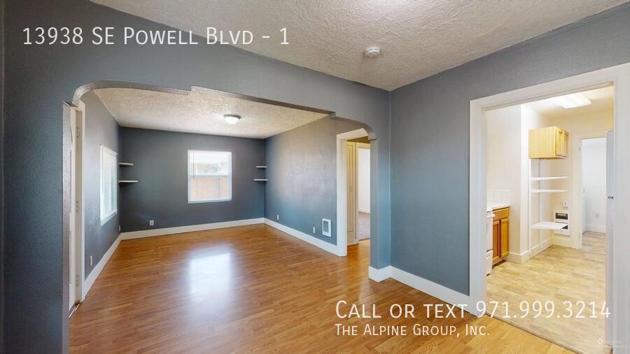 🌿 Inviting Single-Family Gem + $500 First Month Special! property image