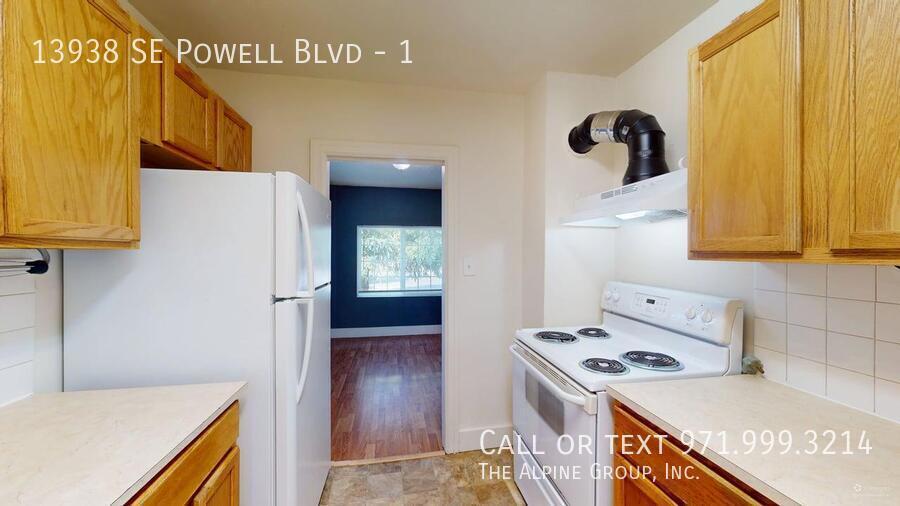 🌿 Inviting Single-Family Gem + $500 First Month Special! property image