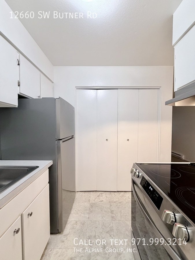 🌼 Cozy Corner Home near Commonwealth Park! property image