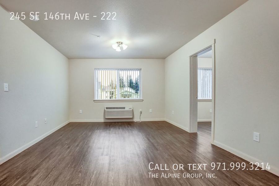 ONE MONTH FREE, Pet friendly, Washer/Dryer Included! property image