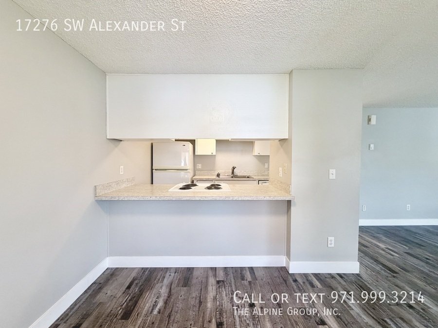 $500 Off Your Deposit! Modern 2BR in Heart of Aloha 🌼💫 property image