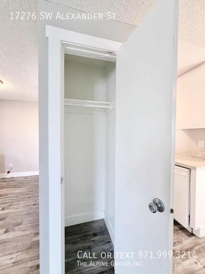 $500 Off Your Deposit! Modern 2BR in Heart of Aloha 🌼💫 property image