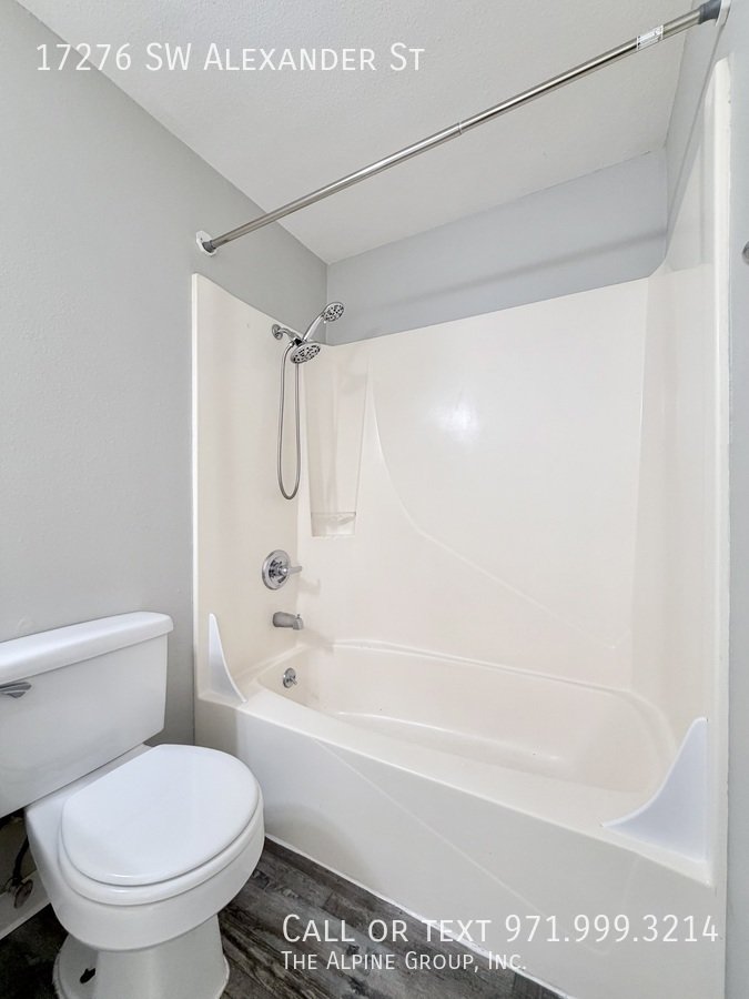 $500 Off Your Deposit! Modern 2BR in Heart of Aloha 🌼💫 property image