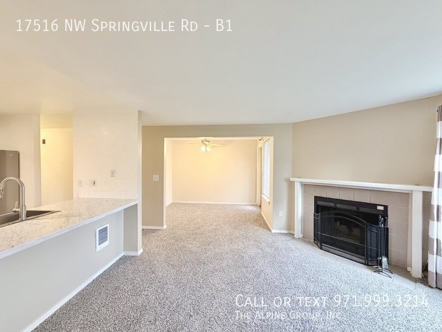 ✨ Modern 2BR at The Courtyards — Garage Included! property image