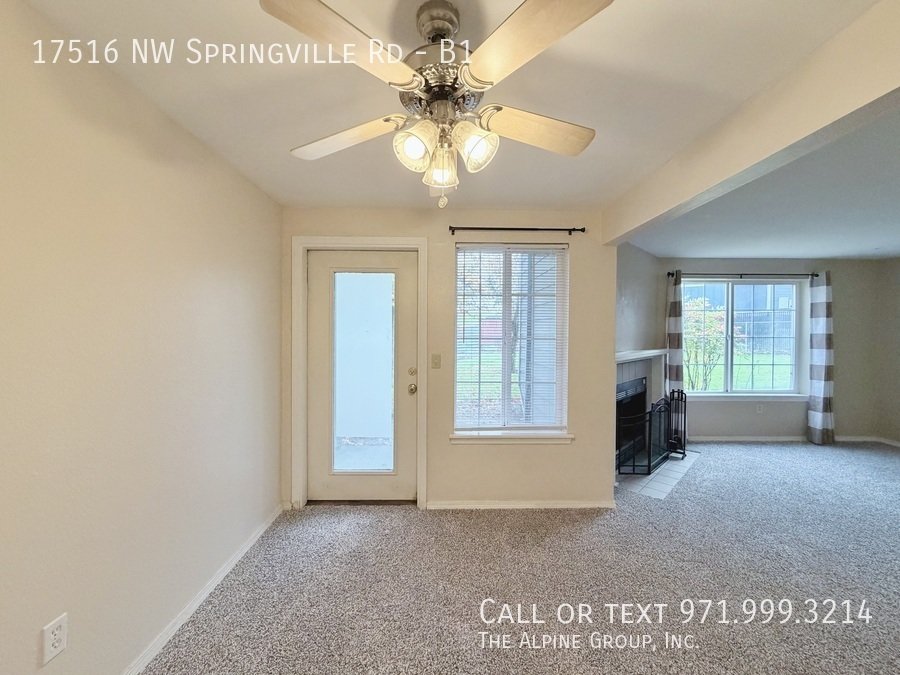 ✨ Modern 2BR at The Courtyards — Garage Included! property image