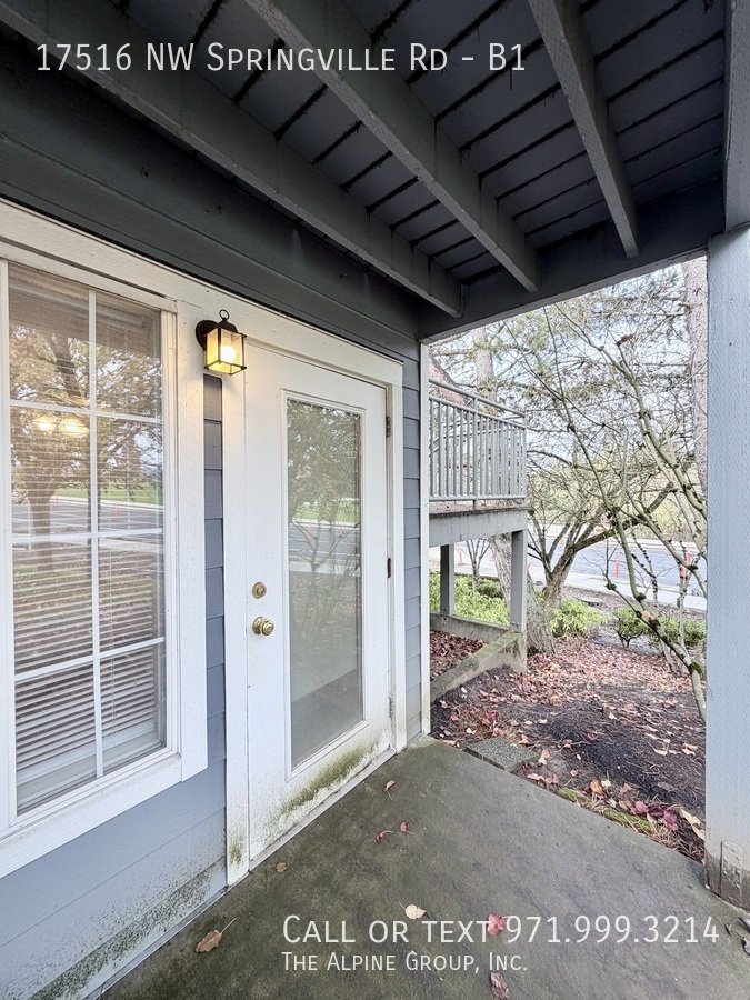 ✨ Modern 2BR at The Courtyards — Garage Included! property image