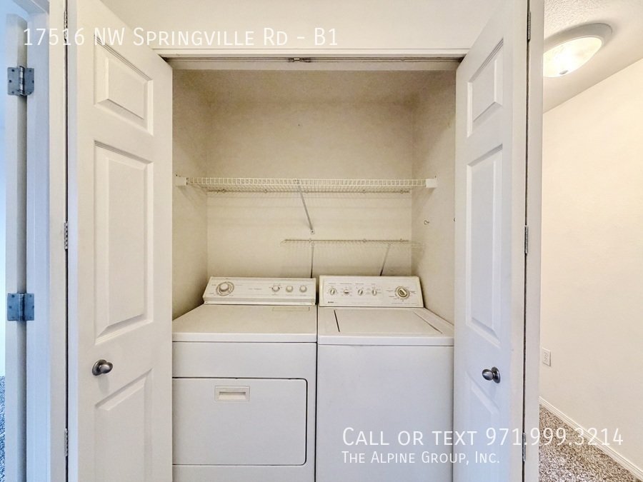 ✨ Modern 2BR at The Courtyards — Garage Included! property image