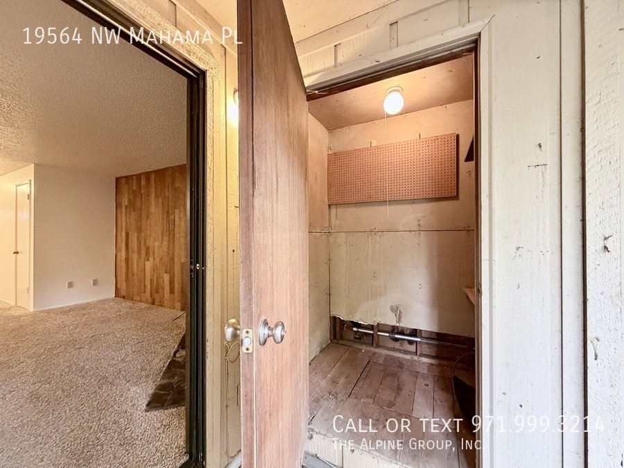 🌿 Bright Rock Creek Townhome property image