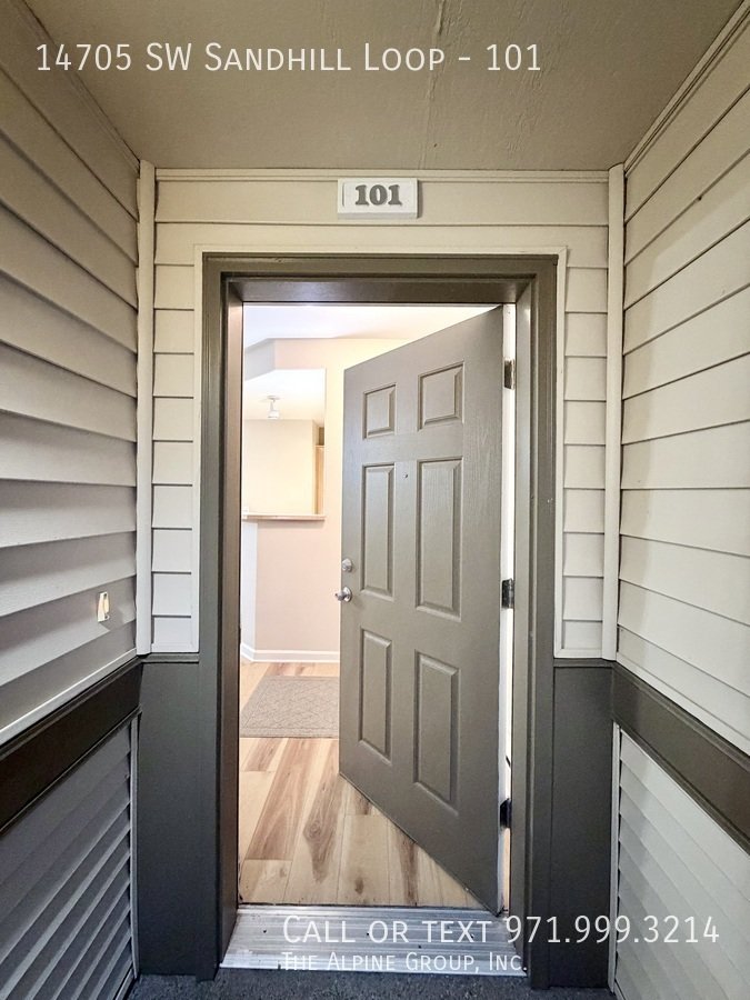 🌿 Peaceful One-Level Living in Progress Ridge! property image