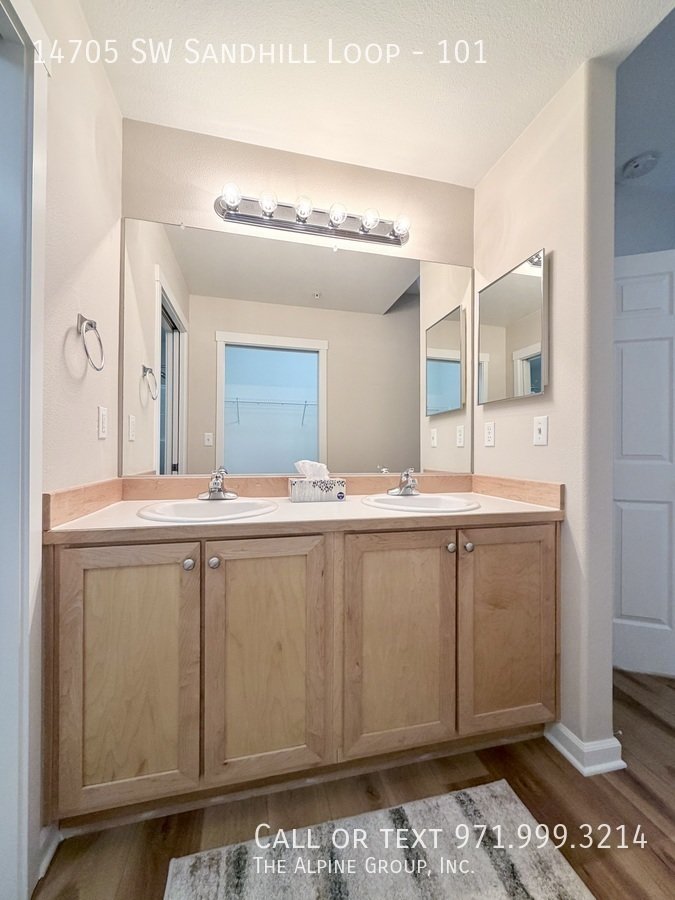 🌿 Peaceful One-Level Living in Progress Ridge! property image