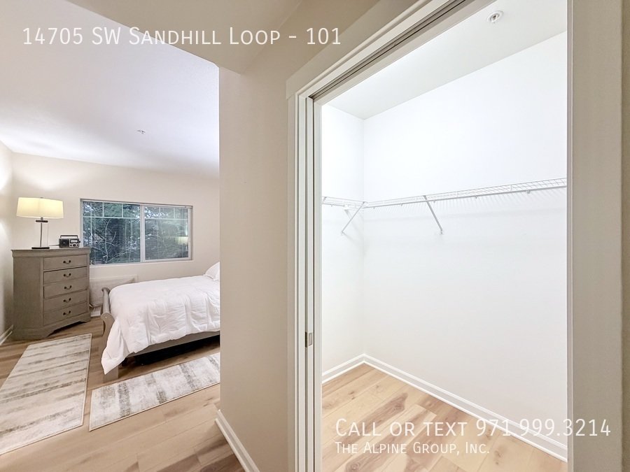 🌿 Peaceful One-Level Living in Progress Ridge! property image