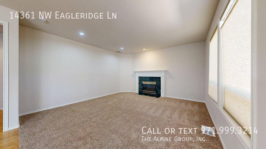 🏡 First Month FREE + Waived Pet Rent — Apply by 12/15! property image