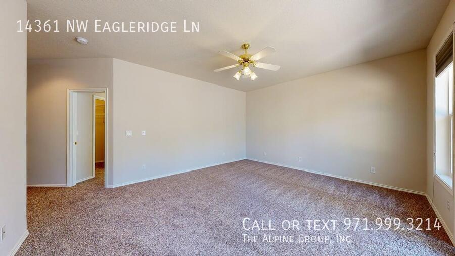 🏡 First Month FREE + Waived Pet Rent — Apply by 12/15! property image